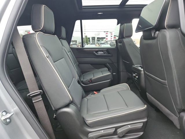New 2026 GMC Yukon Elevation w/ Elevation Premium Package AWD/4WD image 21