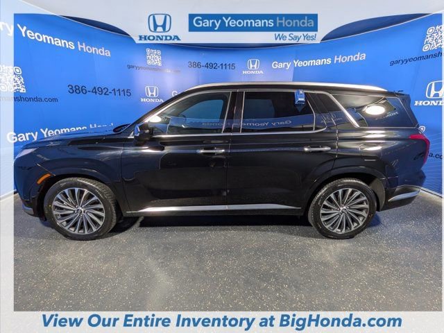 Used 2024 Hyundai Palisade Calligraphy image 9
