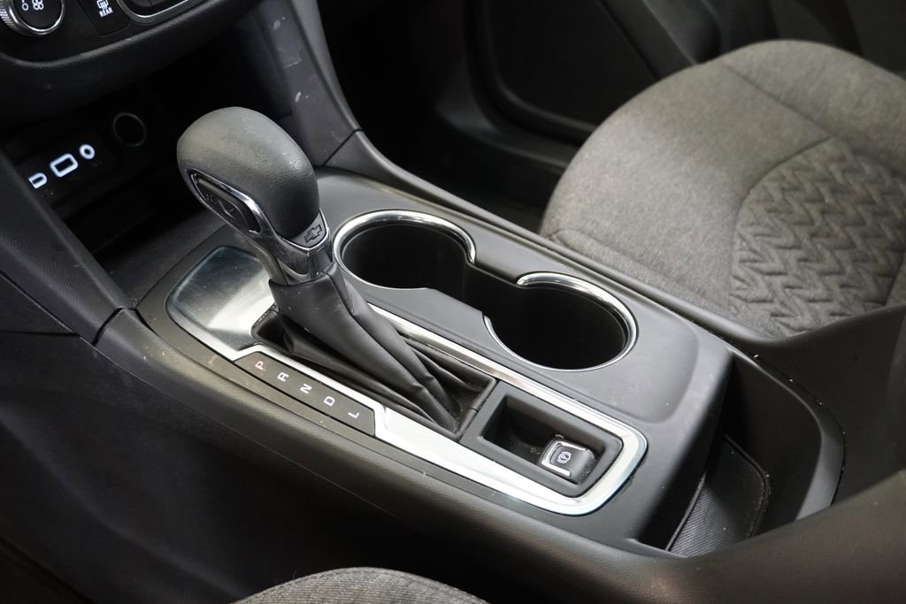 Used 2023 Chevrolet Equinox LT FWD image 22