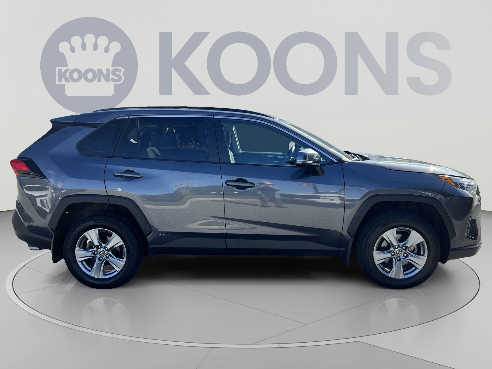 Used 2023 Toyota RAV4 XLE w/ XLE Grade Weather Package AWD/4WD image 8