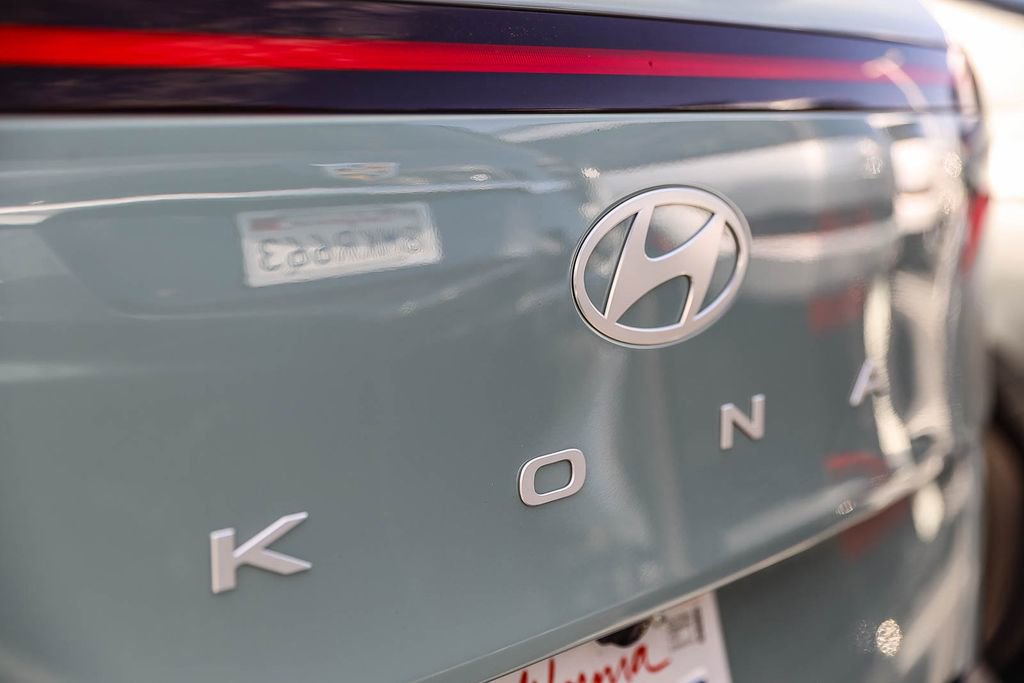 Certified 2024 Hyundai Kona SEL FWD image 10