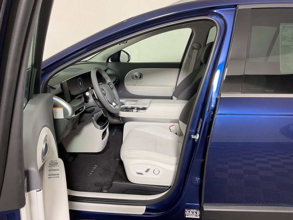 New 2026 Hyundai Ioniq 9 SE image 21