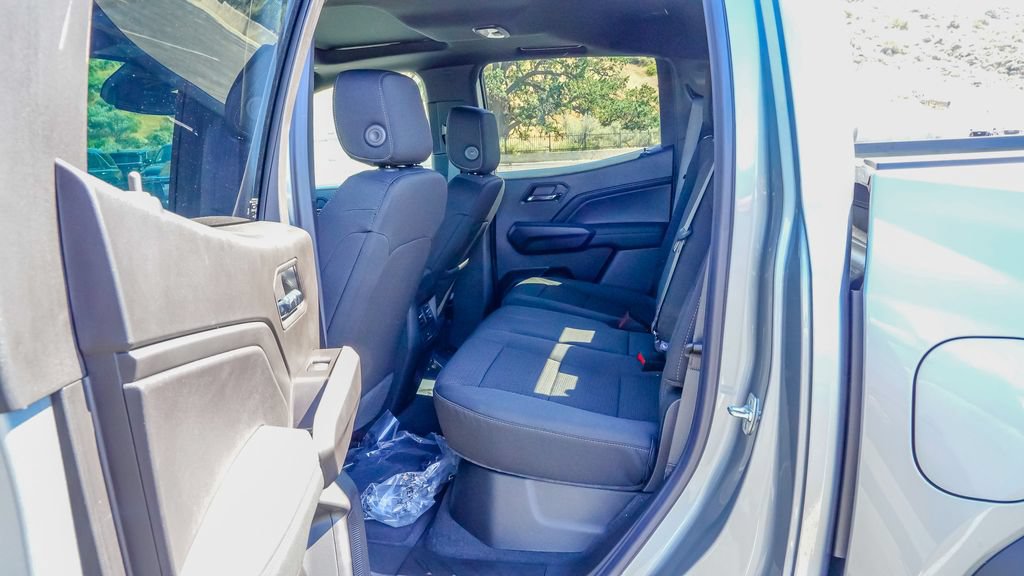 New 2026 GMC Canyon Elevation w/ Technology Package RWD image 10
