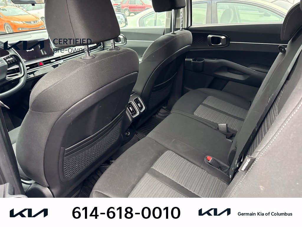 Certified 2026 Kia Sorento LX FWD image 9