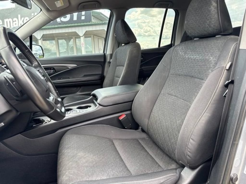 Used 2024 Honda Ridgeline Sport image 15