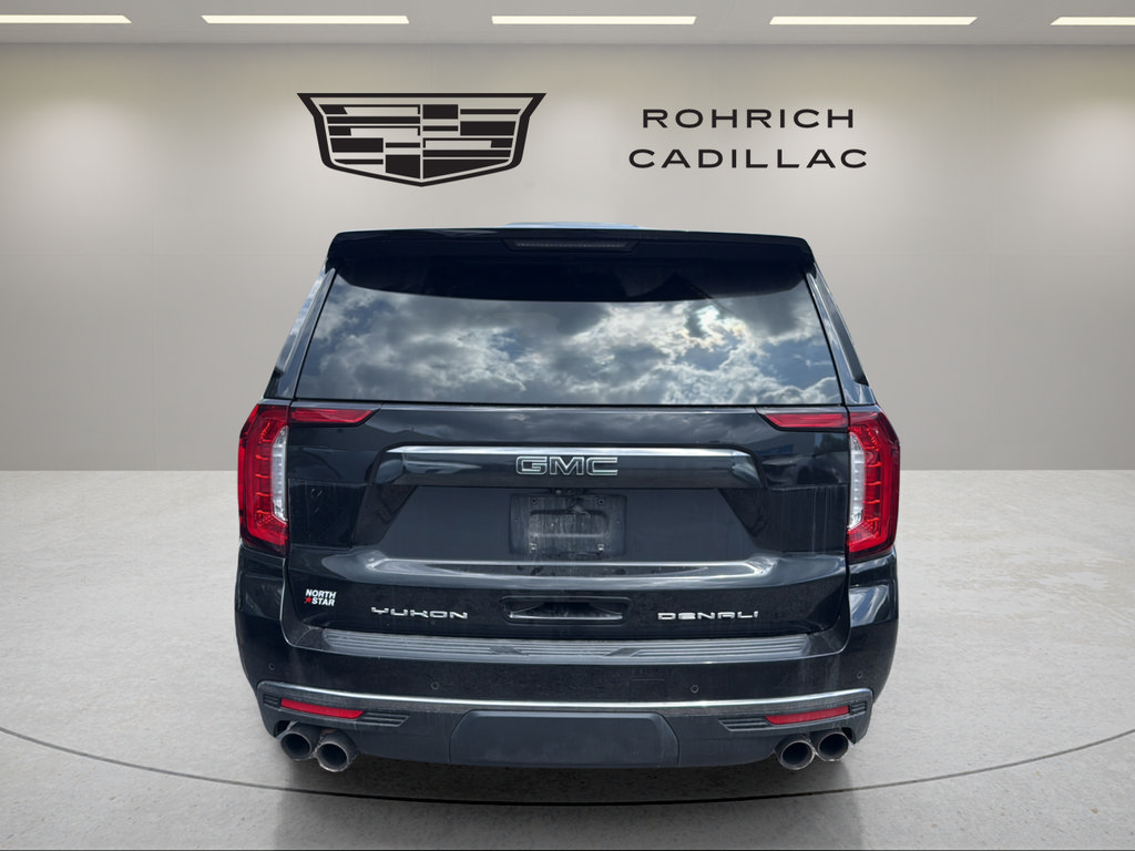 Used 2024 GMC Yukon XL Denali Ultimate AWD/4WD image 6