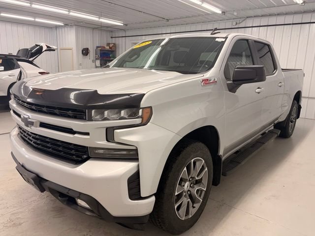 Used 2022 Chevrolet Silverado 1500 RST w/ Convenience Package II AWD/4WD image 3
