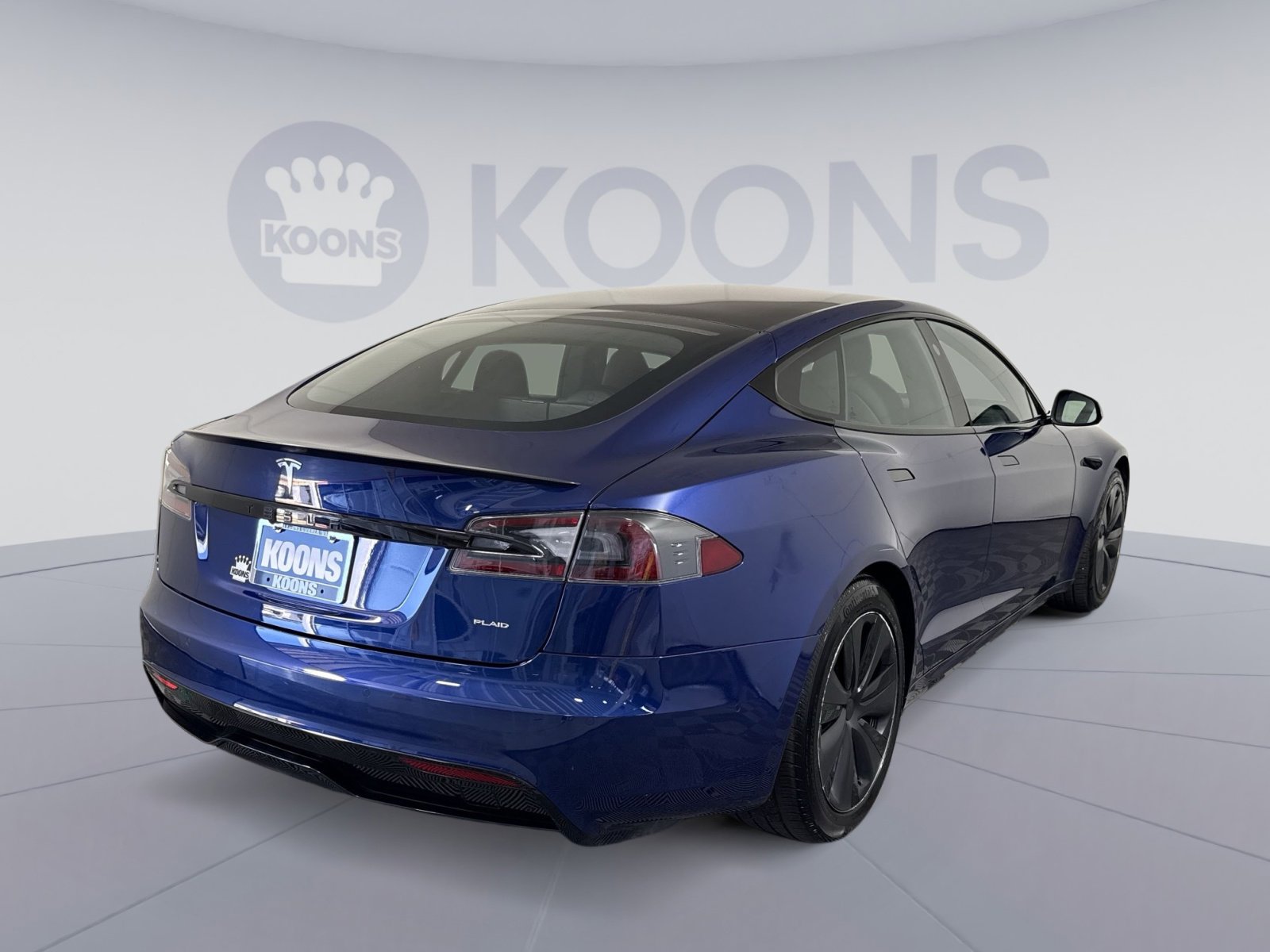 Used 2021 Tesla Model S Plaid image 7