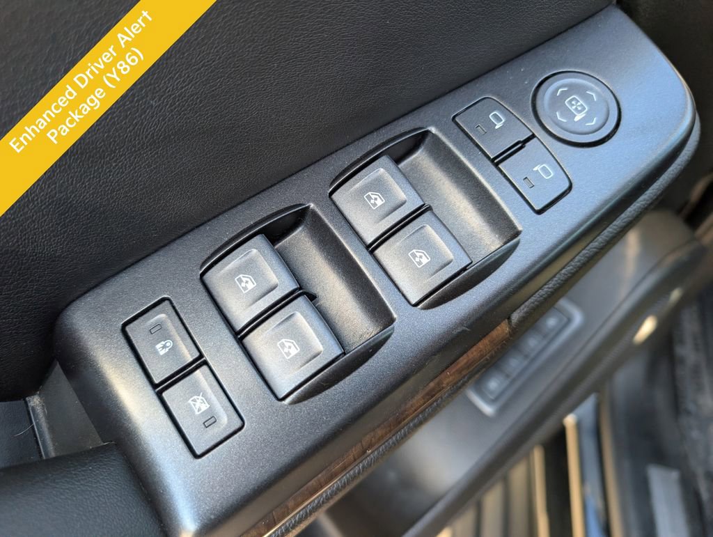 Used 2019 Chevrolet Tahoe LT image 12