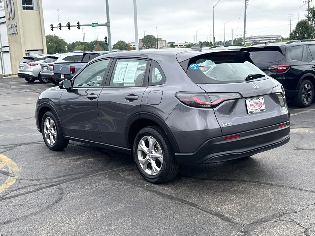 Certified 2023 Honda HR-V LX image 9