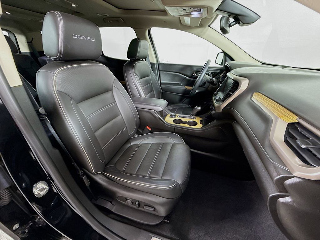 Used 2018 GMC Acadia Denali w/ Technology Package image 30