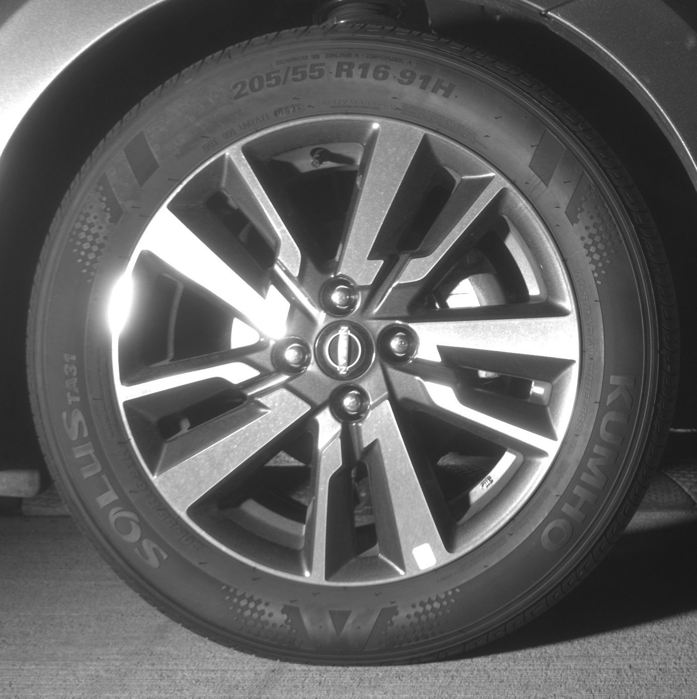 Used 2025 Nissan Versa SV FWD image 13