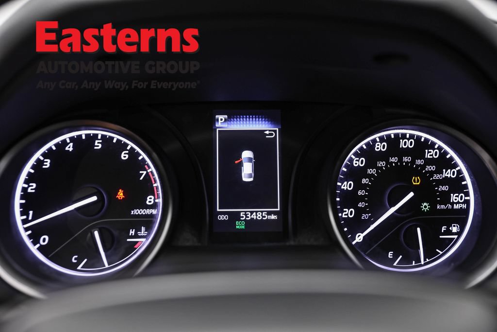 Used 2023 Toyota Camry SE FWD image 19