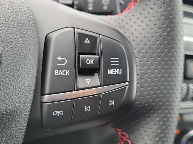 Certified 2023 Ford Escape ST-Line Select AWD/4WD image 16