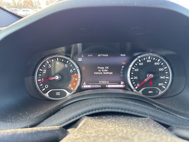 Used 2022 Jeep Renegade Latitude w/ Convenience Group image 17