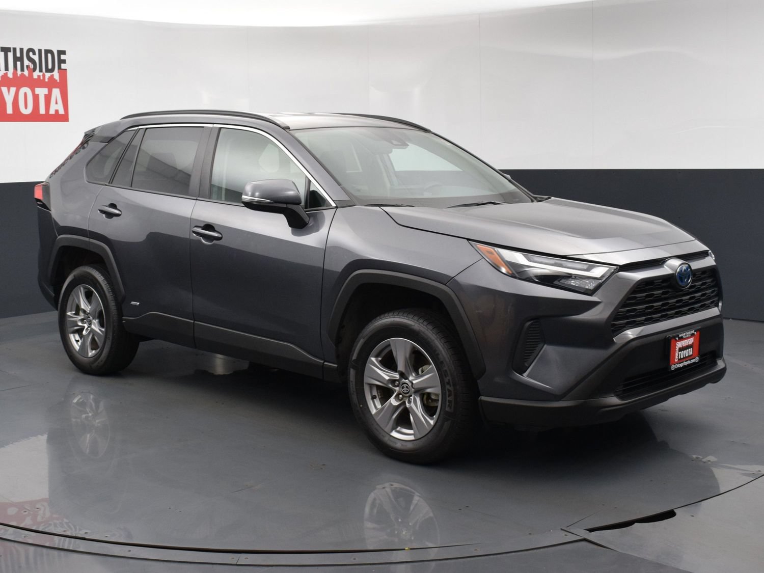 Used 2024 Toyota RAV4 LE AWD/4WD image 6