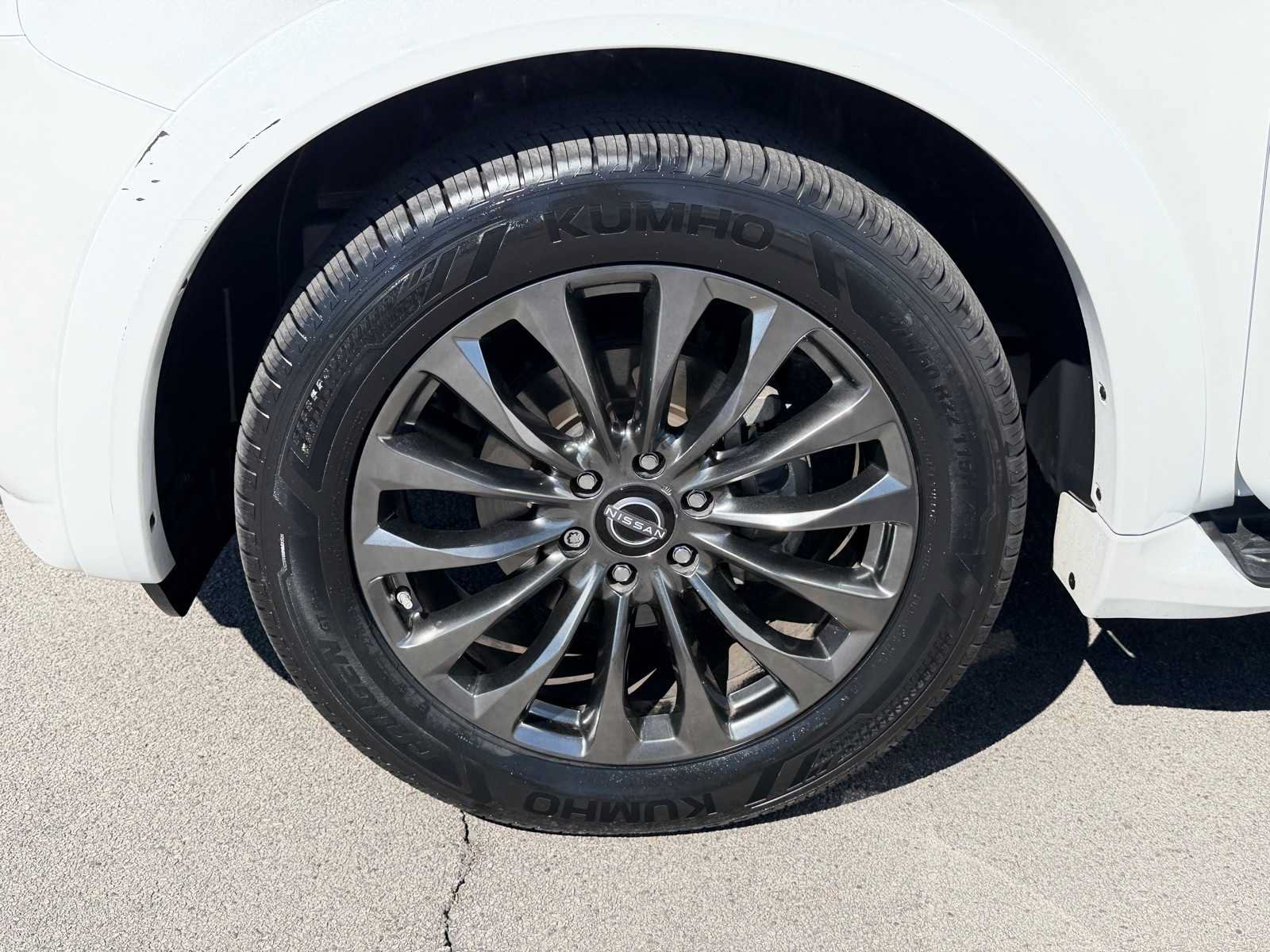 Used 2022 Nissan Armada Platinum w/ Captain's Chairs Package RWD image 33