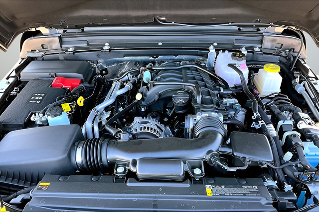 New 2026 Jeep Gladiator Sport AWD/4WD image 11