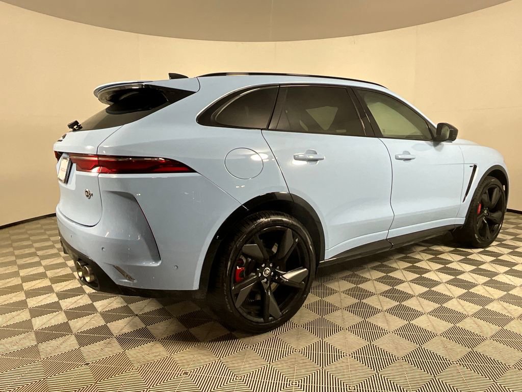 New 2026 Jaguar F-PACE SVR image 2