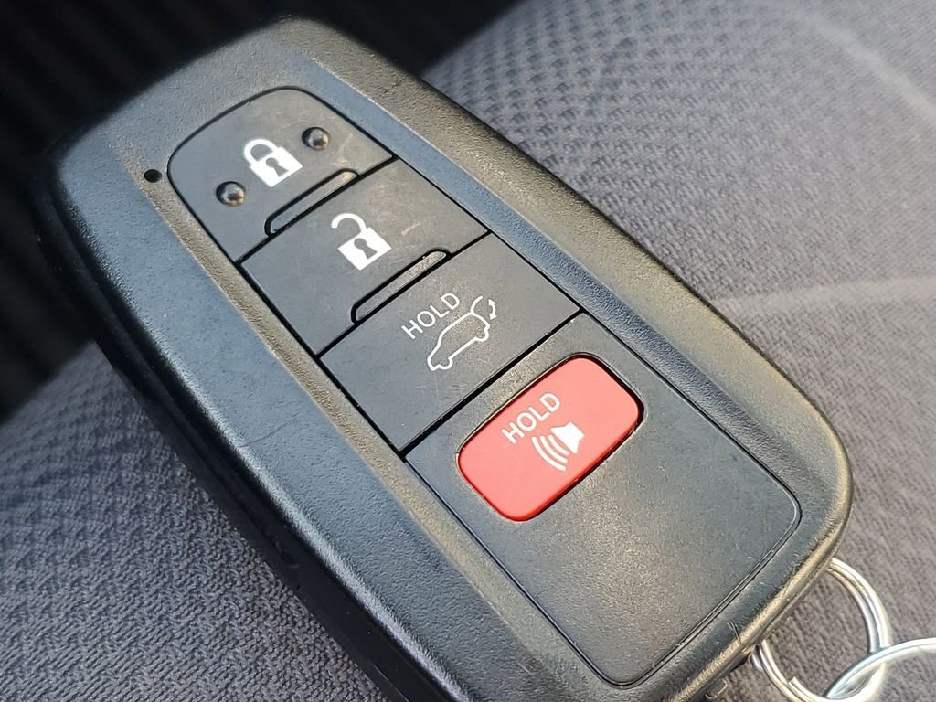 Certified 2021 Toyota RAV4 XLE w/ Convenience Package image 38