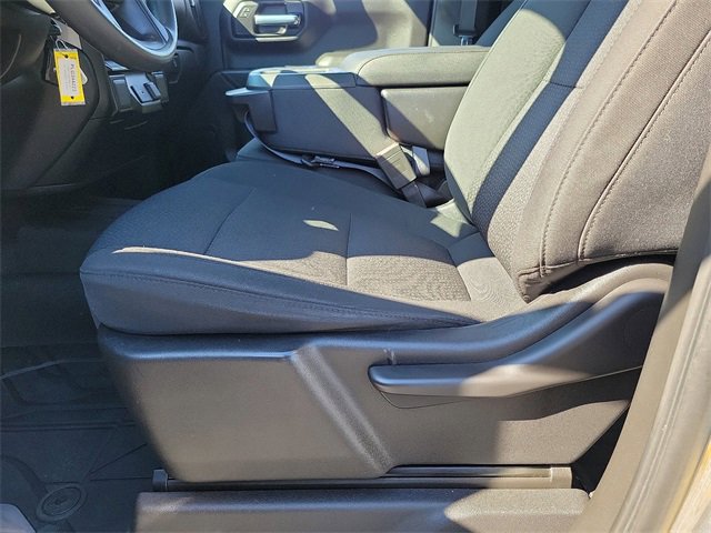 Used 2020 Chevrolet Silverado 1500 Custom w/ Custom Value Package image 16