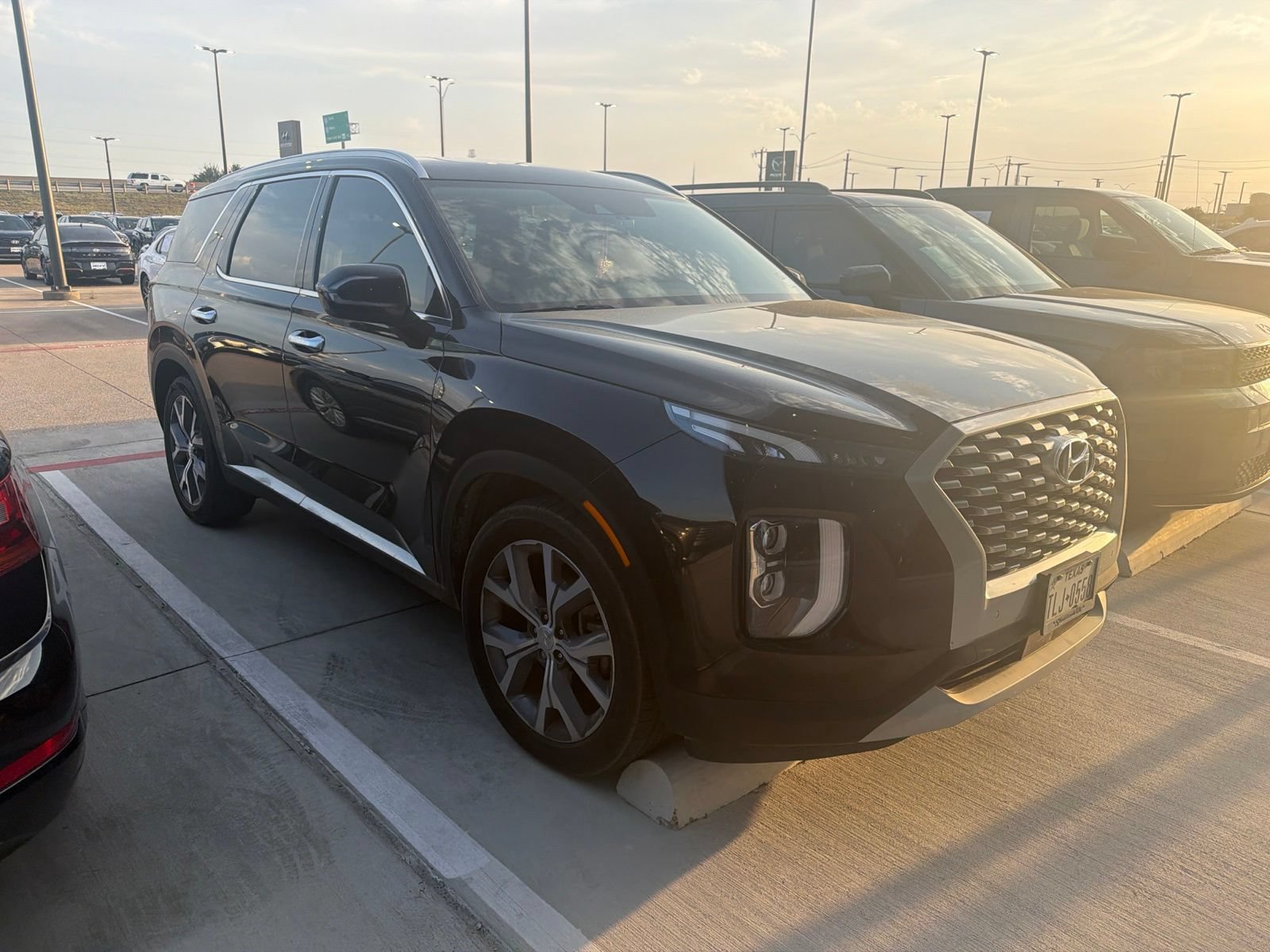 Used 2021 Hyundai Palisade SEL w/ Premium Package FWD video 3