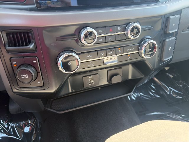 Used 2025 Ford F150 XLT w/ Equipment Group 301A Standard AWD/4WD image 19