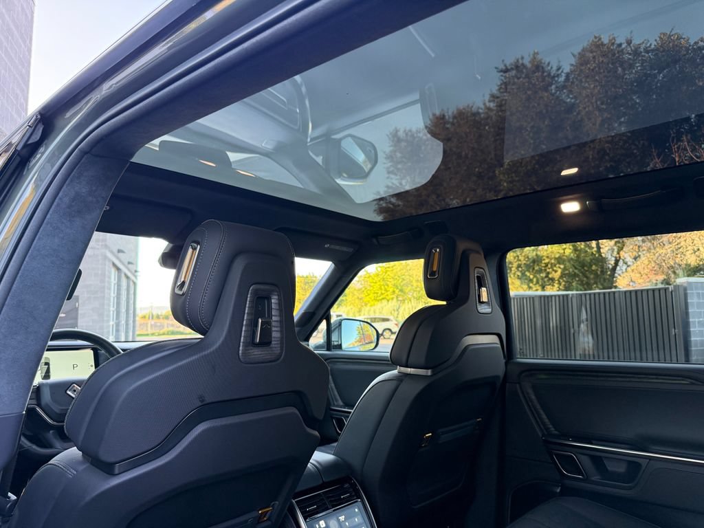 Used 2022 Rivian R1S Launch Edition Quad AWD/4WD image 36