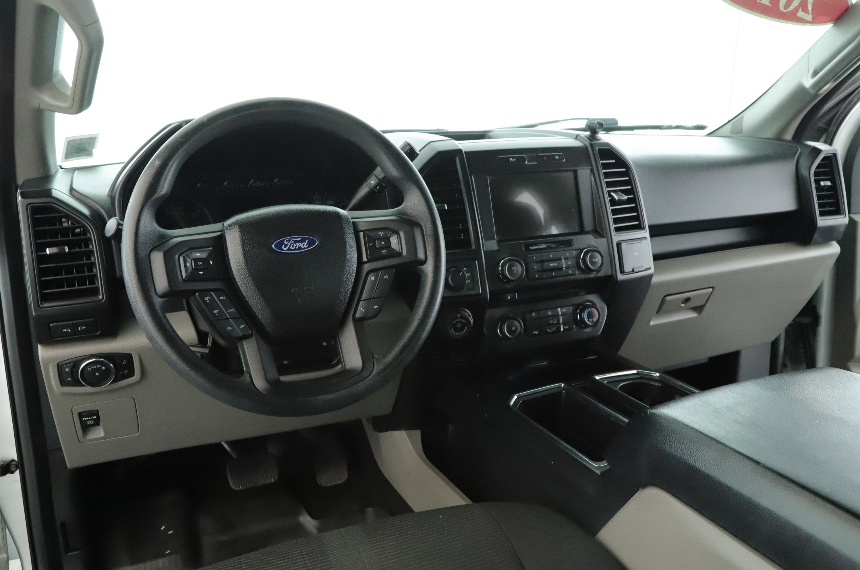 Used 2018 Ford F150 XL w/ Equipment Group 101A Mid image 2