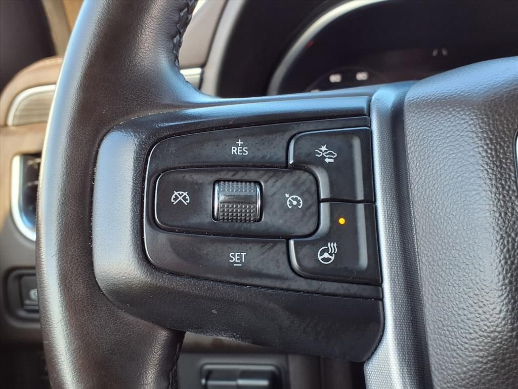 Certified 2023 GMC Yukon SLT w/ SLT Luxury Package image 16