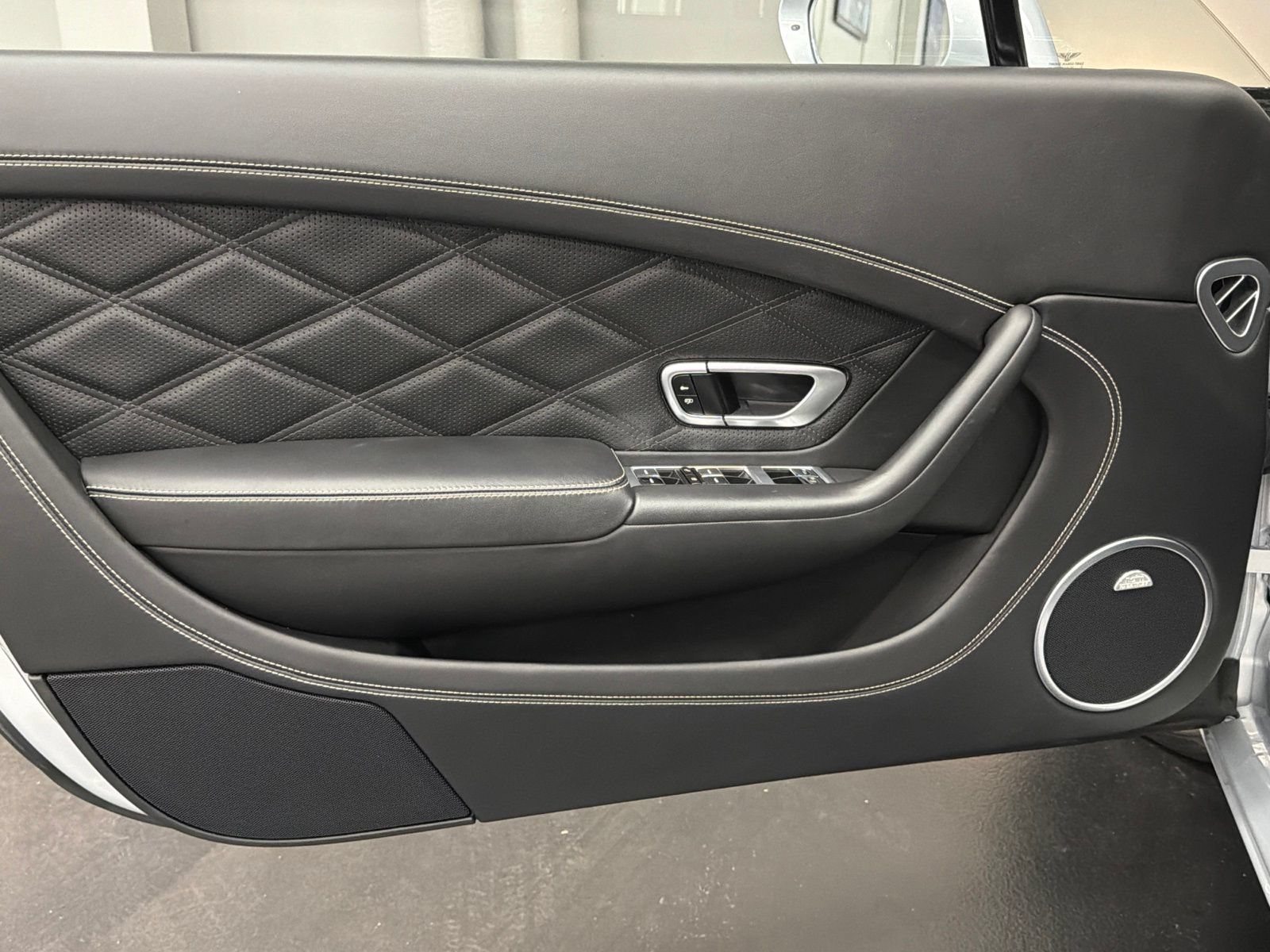 Used 2015 Bentley Continental GT AWD/4WD image 19