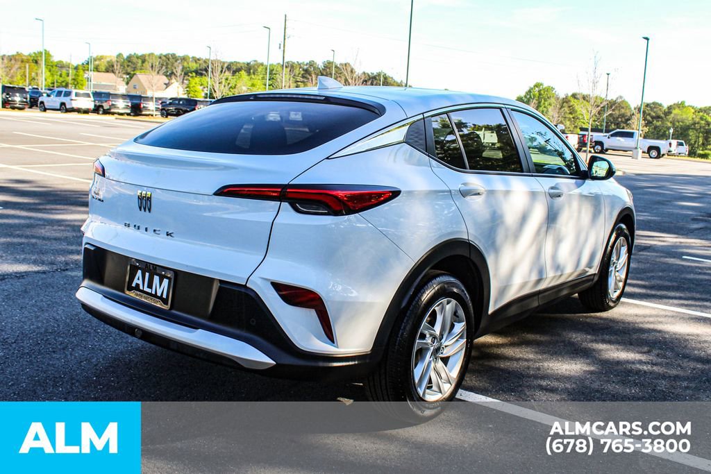 Used 2025 Buick Envista Preferred image 6