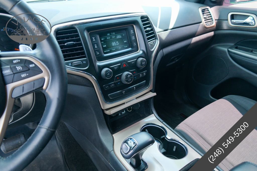 Used 2015 Jeep Grand Cherokee Laredo w/ Quick Order Package 23E AWD/4WD image 18