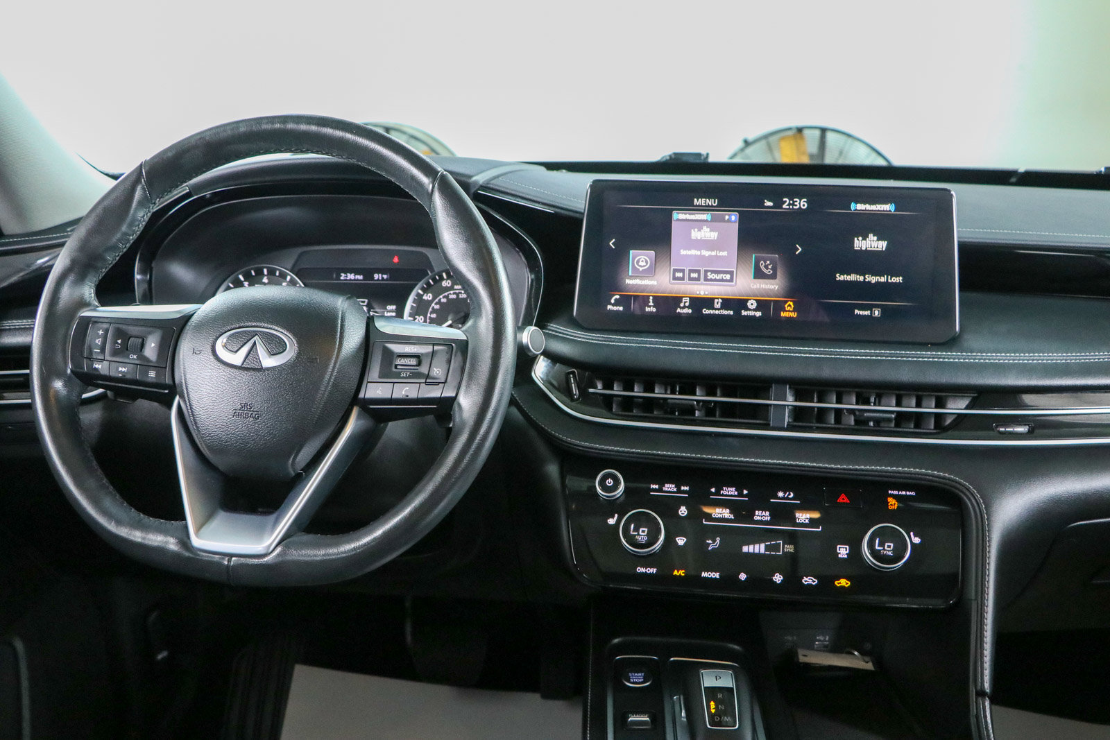 Used 2023 INFINITI QX60 Pure FWD image 17