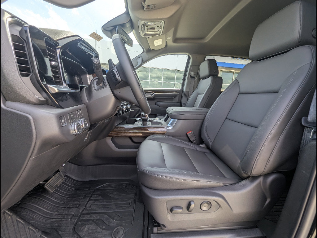 New 2026 GMC Sierra 1500 Elevation image 15