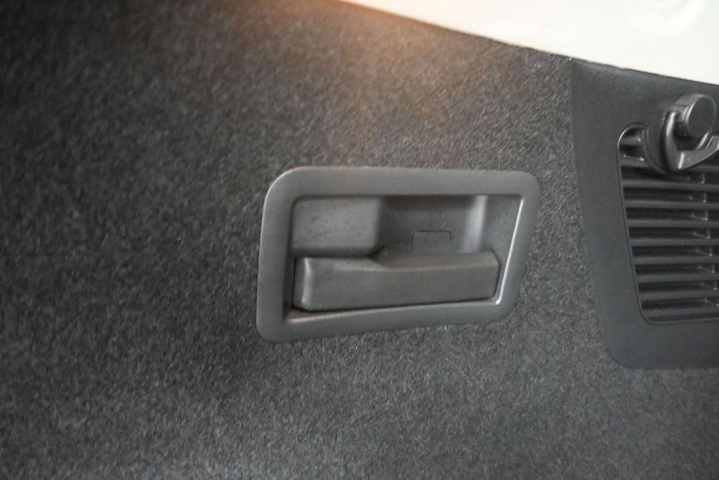 Used 2022 Nissan Murano SV FWD image 42