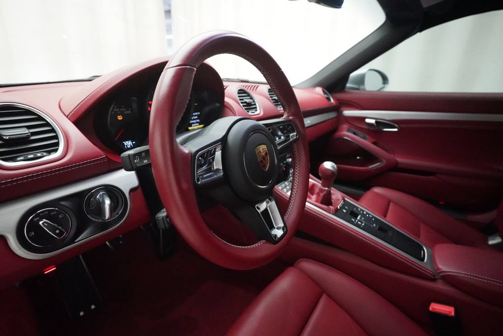 Certified 2022 Porsche 718 Boxster RWD image 14