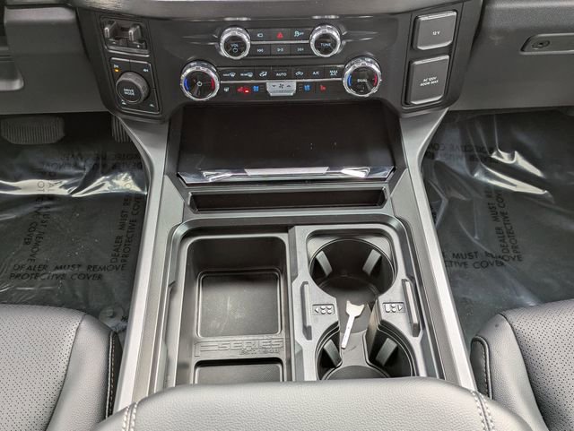 New 2026 Ford F250 Lariat w/ Black Appearance Package image 19