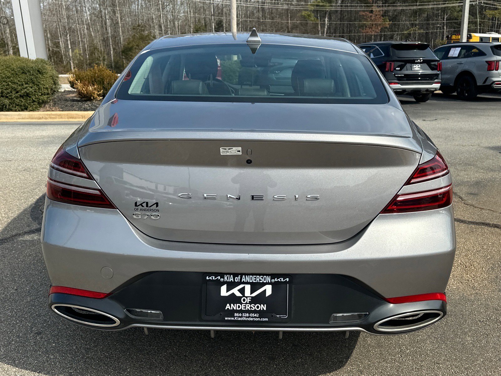 Used 2025 Genesis G70 2.5T image 4