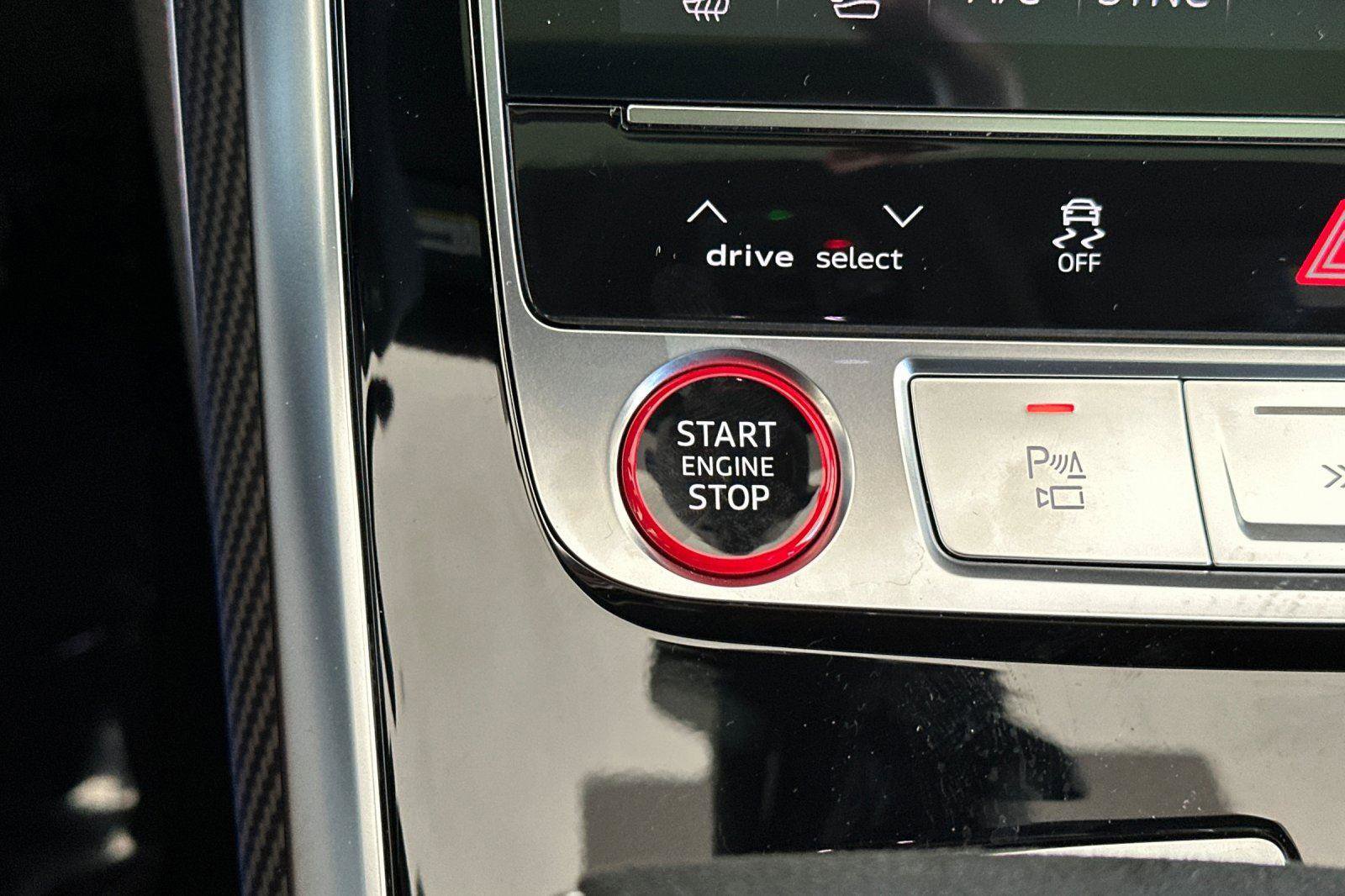 New 2026 Audi RS Q8 performance image 22