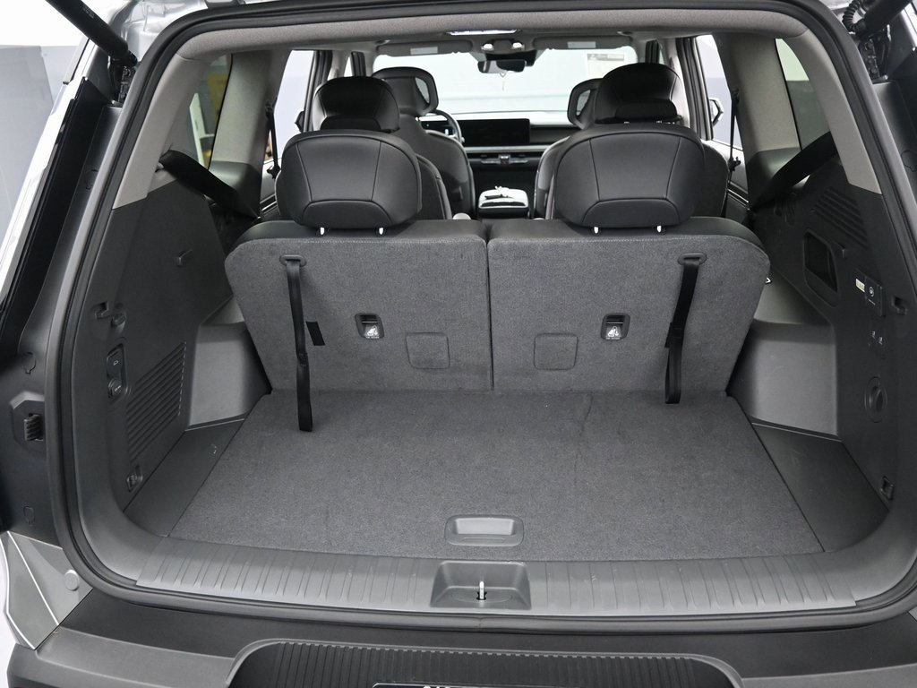 Used 2024 Kia EV9 Light Long Range image 42