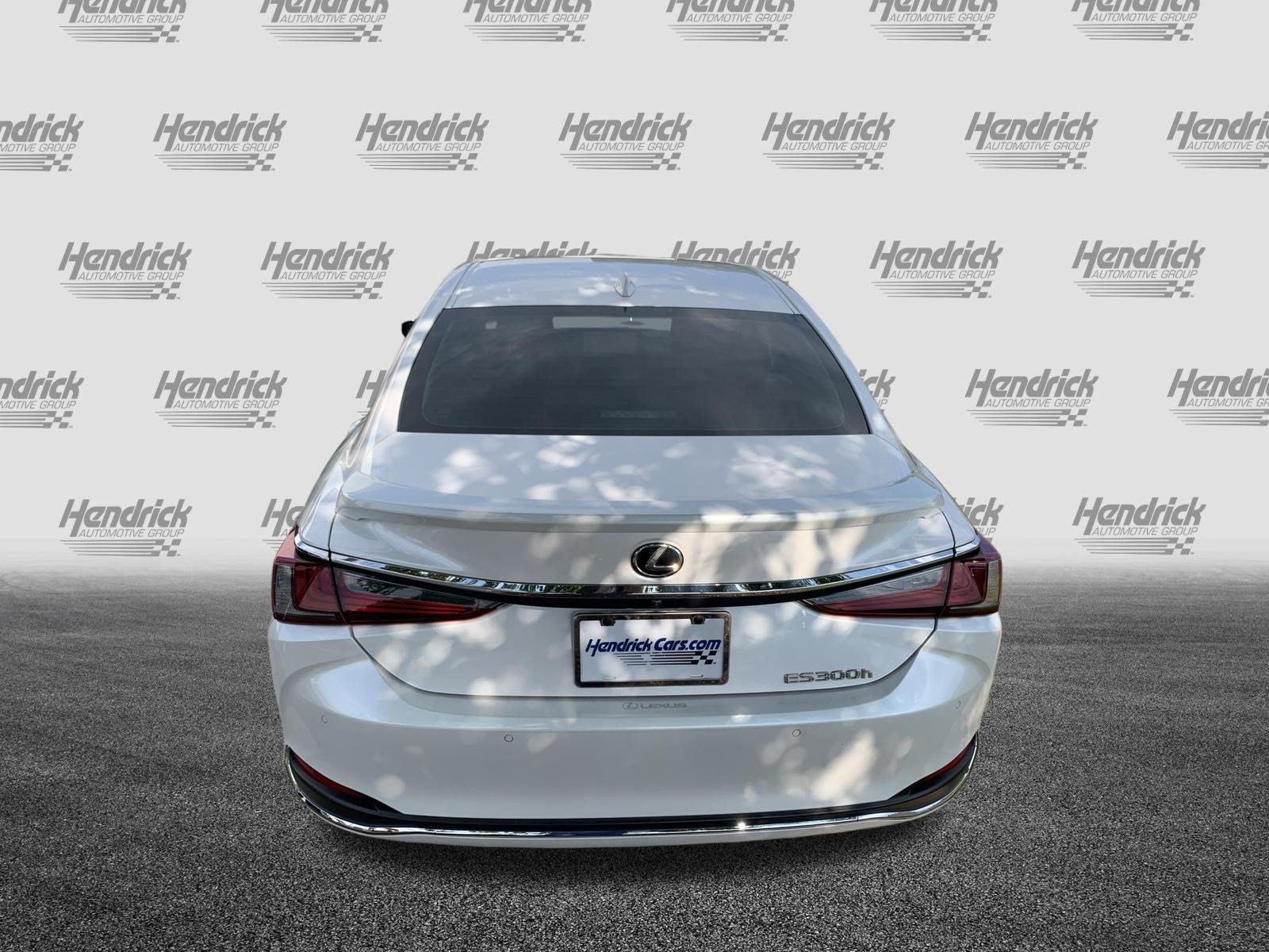 Used 2025 Lexus ES 300h w/ Premium Package FWD image 9