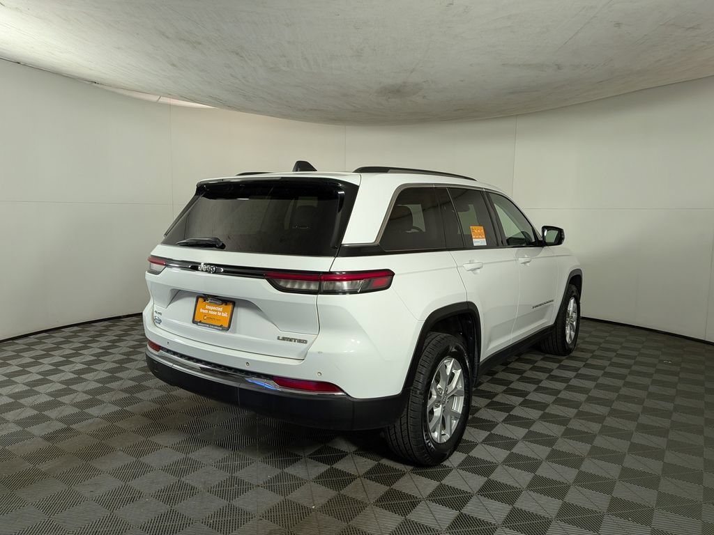 Certified 2023 Jeep Grand Cherokee Limited AWD/4WD image 8