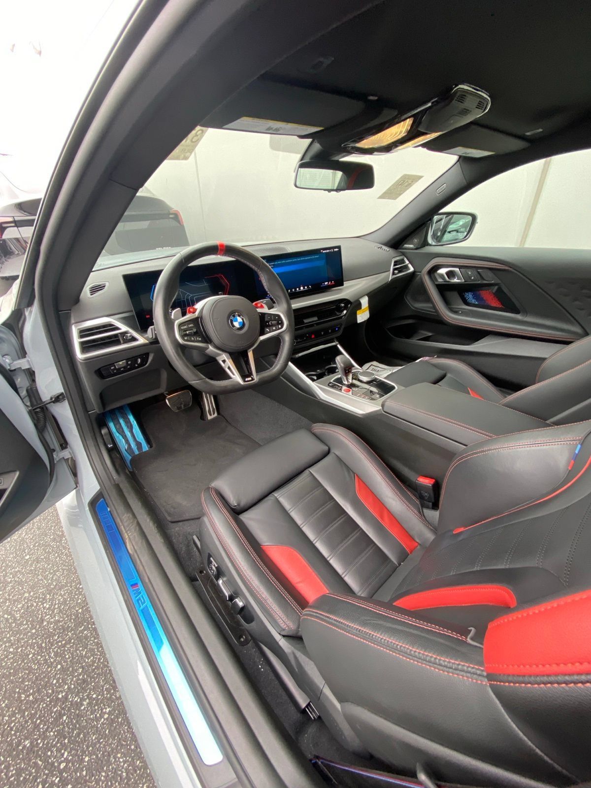 Used 2025 BMW M2 RWD image 8
