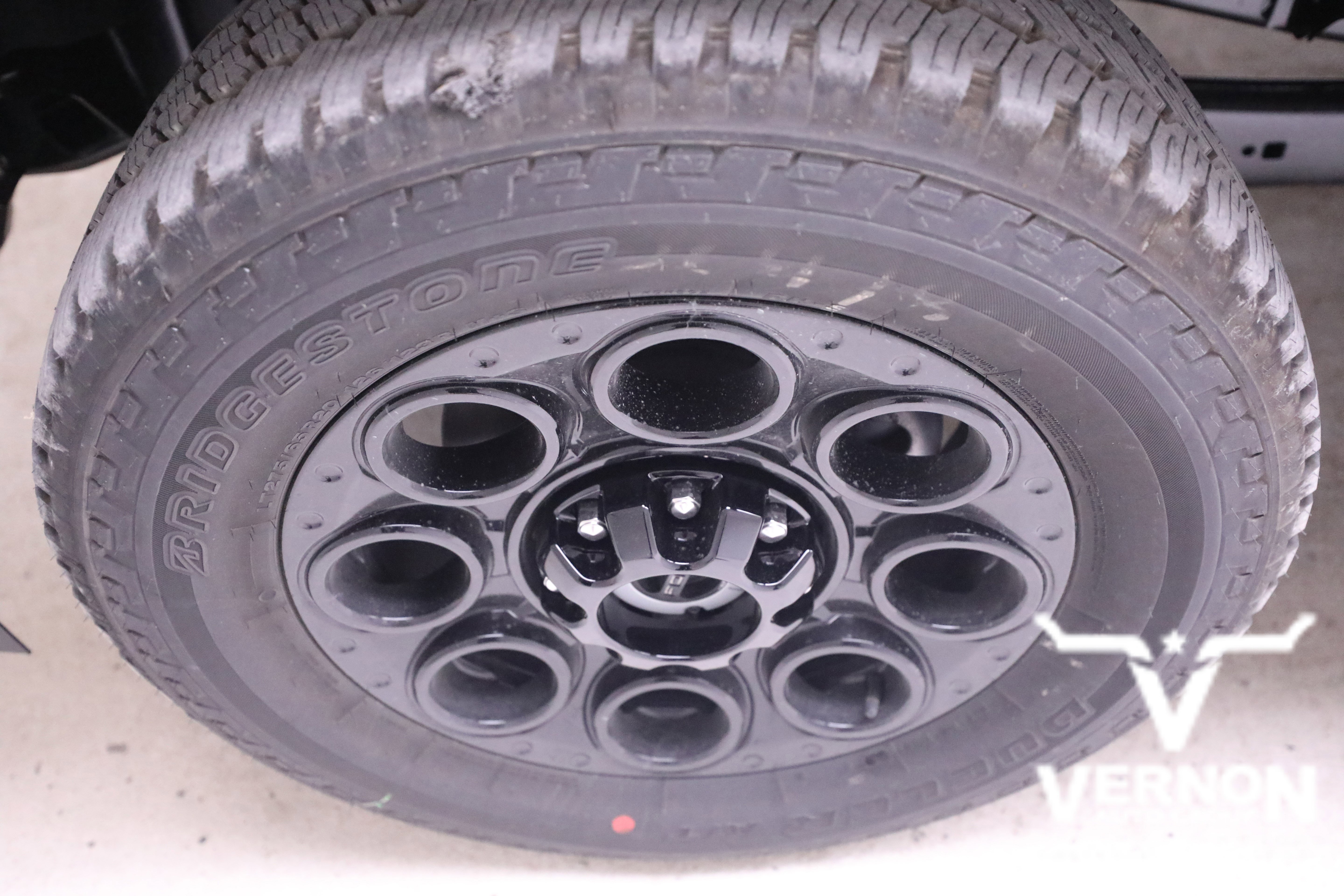 New 2026 Ford F250 Lariat w/ Black Appearance Package image 39