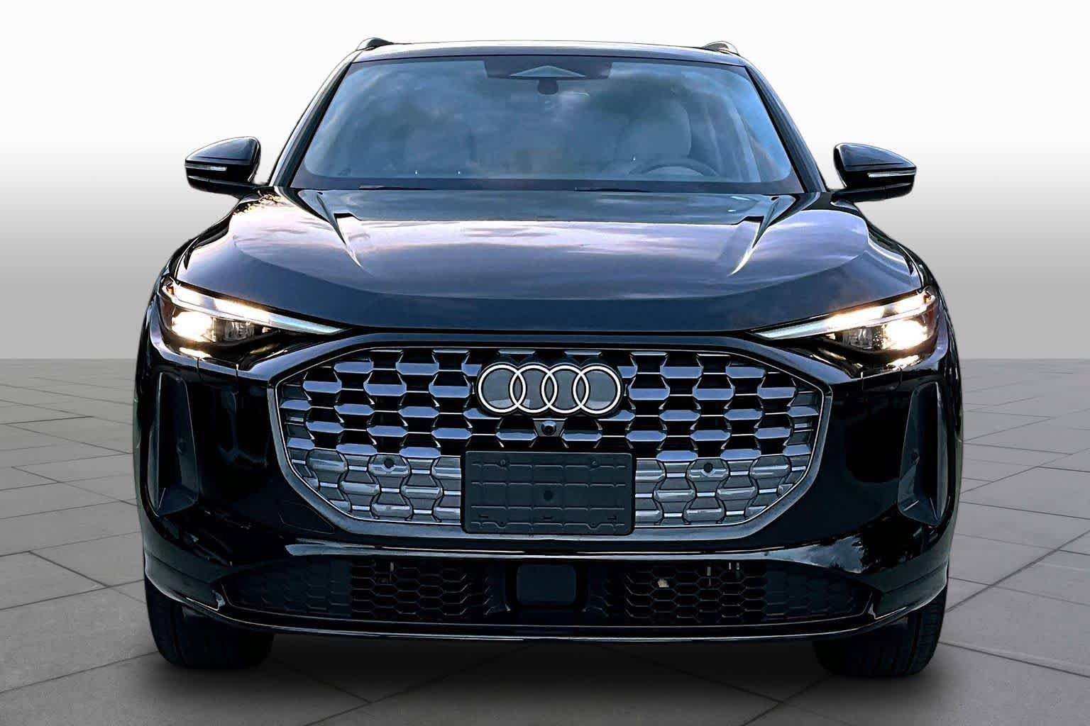 Used 2026 Audi Q5 Premium w/ Convenience Package AWD/4WD image 4