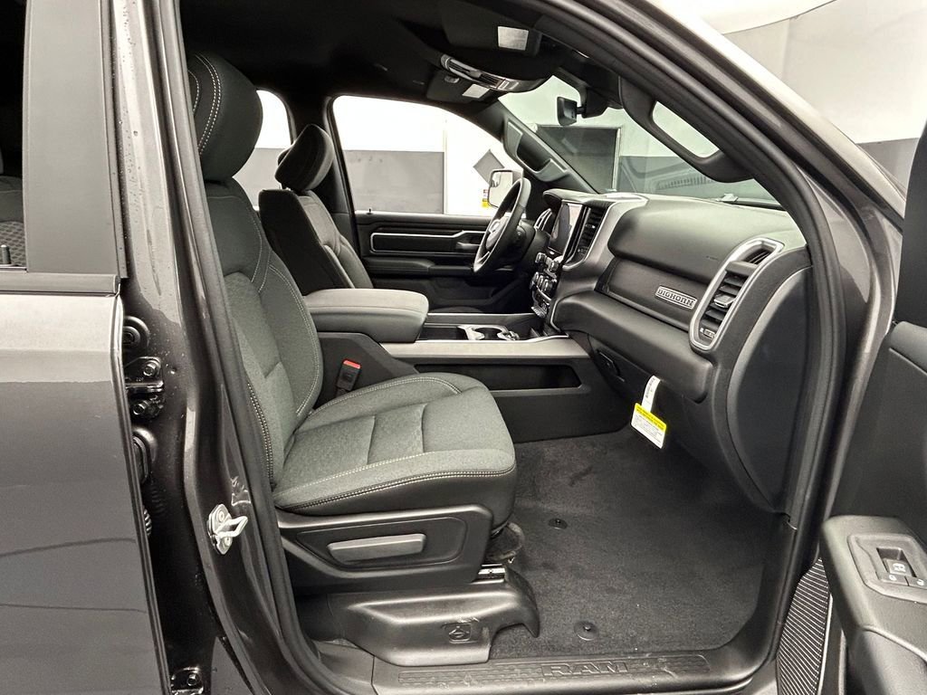 New 2026 RAM 1500 Big Horn w/ Night Edition image 35