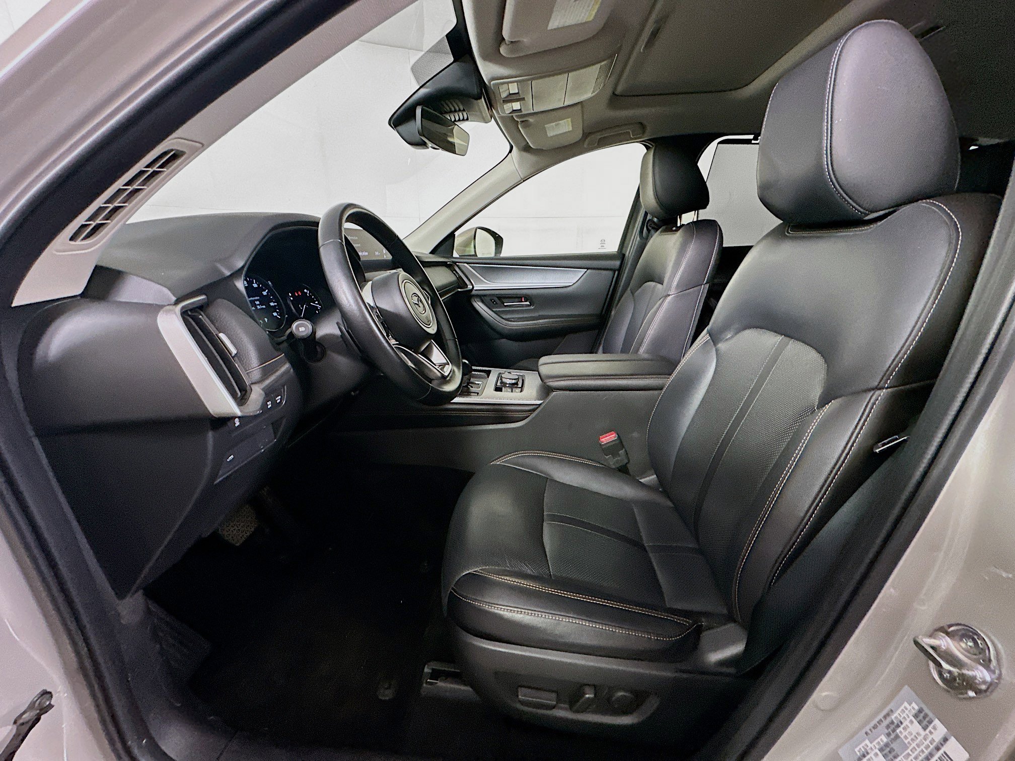 Used 2025 MAZDA CX-90 3.3 Turbo w/ Preferred Package image 13