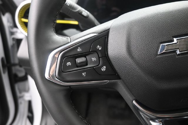 Used 2025 Chevrolet Trax ACTIV FWD image 30