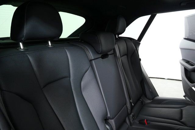 New 2026 Audi Q8 Premium Plus AWD/4WD image 24